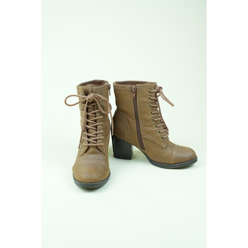Size 6 Women's Brown Heeled Combat Boots - Fashionable Footwear